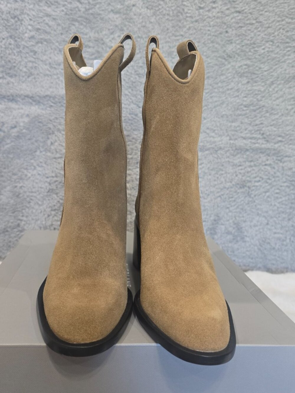 Everlane Outlaw Boot Sand Suede Women's Sizes NEW in BOX - Picture 10 of 16